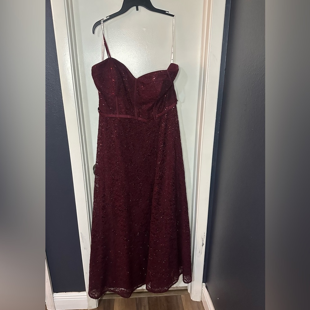 JULES AND CLEO
Sparkle Lace Dress with Corset Bodice
